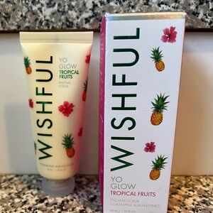 RARE Wishful Huda Beauty Yo Glow Tropical Fruits Enzyme Scrub 1.35oz